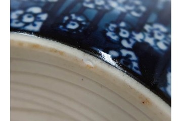 加藤利昌　京焼　青華　小梅花鳥共手　急須　湯呑　匠の美技を感じる番茶器揃　(R-084768)　