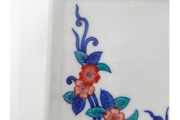 今泉今右衛門　錦　唐花文　約13cm　4.2寸　上品な佇まいの銘々皿5枚セット　(R-084772)