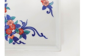 今泉今右衛門　錦　唐花文　約13cm　4.2寸　上品な佇まいの銘々皿5枚セット　(R-084772)