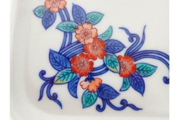 今泉今右衛門　錦　唐花文　約13cm　4.2寸　上品な佇まいの銘々皿5枚セット　(R-084772)