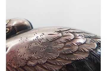 戦前　当時物　アンティーク　　彫金家 桂光春　鶴　繊細な彫刻が見事な帯留(つる、ツル、鳥、帯留め、ブローチ、着物道具、和装小物、アクセサリー)(R-084775)