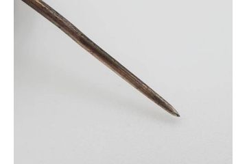 戦前　当時物　アンティーク　　彫金家 桂光春　鶴　繊細な彫刻が見事な帯留(つる、ツル、鳥、帯留め、ブローチ、着物道具、和装小物、アクセサリー)(R-084775)
