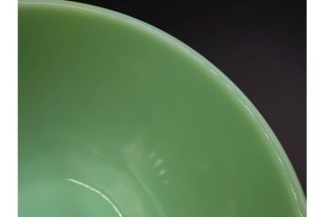 アメリカ　Fire-King(ファイヤーキング) 　ジェダイ 　ティアドロップ　 光を含んだ淡緑が美しいスウェディッシュモダンボウル4点セット 　(R-084777)