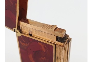 フランス　S.T.Dupont(エス・テー・デュポン)　ライン2　中国漆　品格を際立たせるガスライター　(R-084780)
