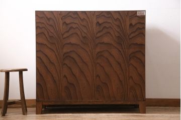 中古　伝統工芸　岩谷堂箪笥　脚付きリメイク　ダイナミックな杢目が堪能できる整理箪笥(収納棚、戸棚、引き出し、和タンス、収納箪笥)(R-084783)