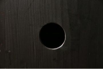和製アンティーク　明治期　上手物!!　箪笥リメイク　三方欅(ケヤキ)材　温もりと重厚感を備えた和モダン空間の主役になるフラップダウン扉の脚付きテレビ台(テレビボード、リビングボード、収納棚、戸棚)(R-084784)