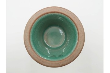 韓国人間文化財(人間国宝)　柳海剛(柳根㶈)　高麗青磁　象嵌　牡丹菊文　瓜形　高さ 約26cm　優美な輝きが魅力の花瓶　(R-084785)