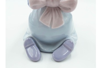 スペイン製　LLADRO(リヤドロ)　「おめかししようね」　フィギュリン　品質保証書・箱付き　(R-084786)