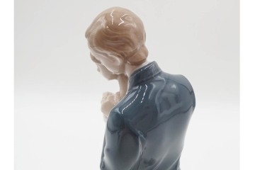スペイン製　LLADRO(リヤドロ)　「幸せのはじまり」　フィギュリン　定価約9万6800円相当　品質保証書・箱付き　(R-084787)