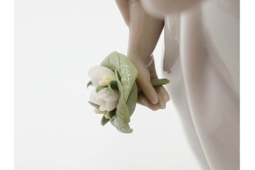 スペイン製　LLADRO(リヤドロ)　「幸せのはじまり」　フィギュリン　定価約9万6800円相当　品質保証書・箱付き　(R-084787)