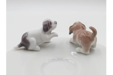 スペイン製　LLADRO(リヤドロ)　「ハッピーティータイム」　犬と猫のペア　カップ&ソーサー2客セット　品質保証書・箱付き　(R-084788)
