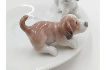 スペイン製　LLADRO(リヤドロ)　「ハッピーティータイム」　犬と猫のペア　カップ&ソーサー2客セット　品質保証書・箱付き　(R-084788)