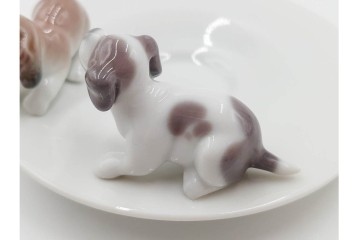 スペイン製　LLADRO(リヤドロ)　「ハッピーティータイム」　犬と猫のペア　カップ&ソーサー2客セット　品質保証書・箱付き　(R-084788)