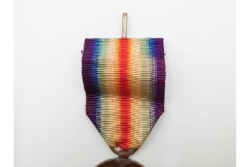 当時物!　旧日本軍(大日本帝国陸軍)　第2種射撃章・戦没従軍記章・戦捷徽章・コンパス(出動記念の刻印入り)・勲章吊り金具の5点セット　(R-084793)