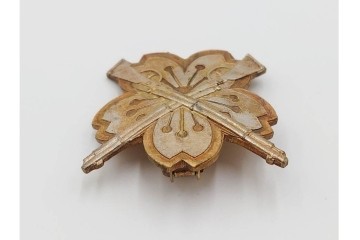 当時物!　旧日本軍(大日本帝国陸軍)　第2種射撃章・戦没従軍記章・戦捷徽章・コンパス(出動記念の刻印入り)・勲章吊り金具の5点セット　(R-084793)