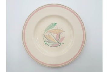 イギリスヴィンテージ　Susie Cooper(スージークーパー)　ロングリーフ　上品で可愛らしいカップ&ソーサー2客・クリーマー・プレート4枚セット　(R-084796)