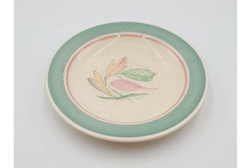 イギリスヴィンテージ　Susie Cooper(スージークーパー)　ロングリーフ　上品で可愛らしいカップ&ソーサー2客・クリーマー・プレート4枚セット　(R-084796)