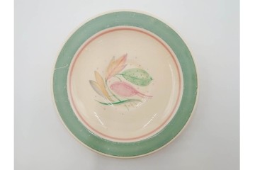 イギリスヴィンテージ　Susie Cooper(スージークーパー)　ロングリーフ　上品で可愛らしいカップ&ソーサー2客・クリーマー・プレート4枚セット　(R-084796)