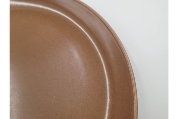 アメリカ　USA　ヴィンテージ　Russel Wright(ラッセル・ライト)　ブラウン　茶色　ピンク　温かみを感じるカップ&ソーサー5客・プレート3枚セット　(R-084798)　