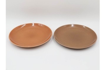 アメリカ　USA　ヴィンテージ　Russel Wright(ラッセル・ライト)　ブラウン　茶色　ピンク　温かみを感じるカップ&ソーサー5客・プレート3枚セット　(R-084798)　