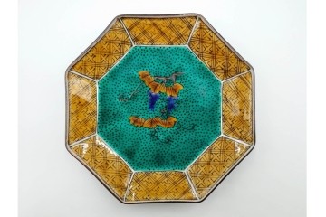 三ツ井為吉　九谷焼　吉田屋絵変　約17cm　5.6寸　共箱付　八角形の銘々皿5枚セット　(R-084800)　