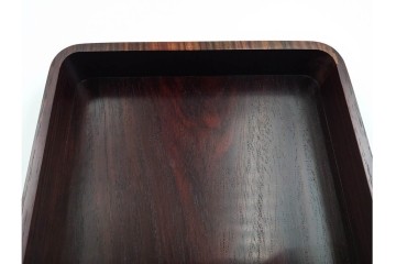 上質な木味　富作　紫檀製　艶やかな木目が映える硯箱　共箱付き　(R-084804)