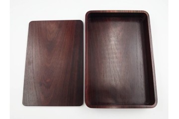 上質な木味　富作　紫檀製　艶やかな木目が映える硯箱　共箱付き　(R-084804)