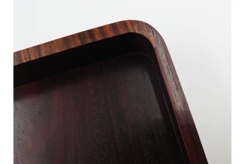 上質な木味　富作　紫檀製　艶やかな木目が映える硯箱　共箱付き　(R-084804)