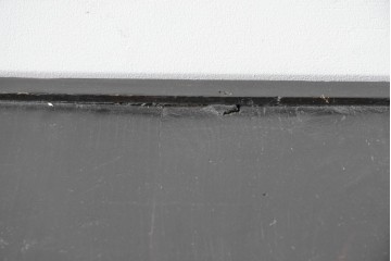 アジアンヴィンテージ　アンティーク調　蝶の羽をモチーフにしたシンメトリーデザインが魅力的な李朝箪笥　(R-084806)