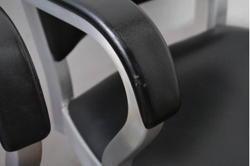 中古　美品　廃番品　レトロモダンなデザインが魅力的なデスクチェア5脚セット　(R-084809)