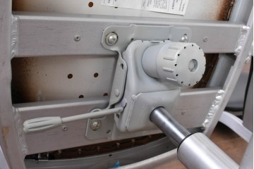 中古　美品　廃番品　レトロモダンなデザインが魅力的なデスクチェア5脚セット　(R-084809)