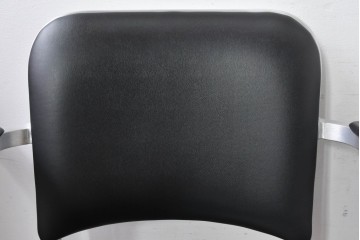 中古　美品　廃番品　レトロモダンなデザインが魅力的なデスクチェア5脚セット　(R-084809)