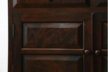 中古　美品　松本民芸家具　落ち着きのある洗練された佇まいが魅力のG-1型面取食器棚　定価約57万円　(R-084810)