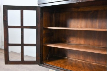 《脚(台輪)取り付け加工費込み》　中古　美品　松本民芸家具　G-1型面取食器棚　落ち着きのある洗練された佇まいが魅力のキャビネット　(R-084811)