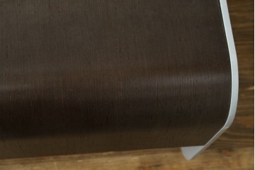 中古　イタリア高級家具　Lapalma(ラパルマ)　インテリアに映える曲線デザインが目を引くZAスツール　(R-084815)