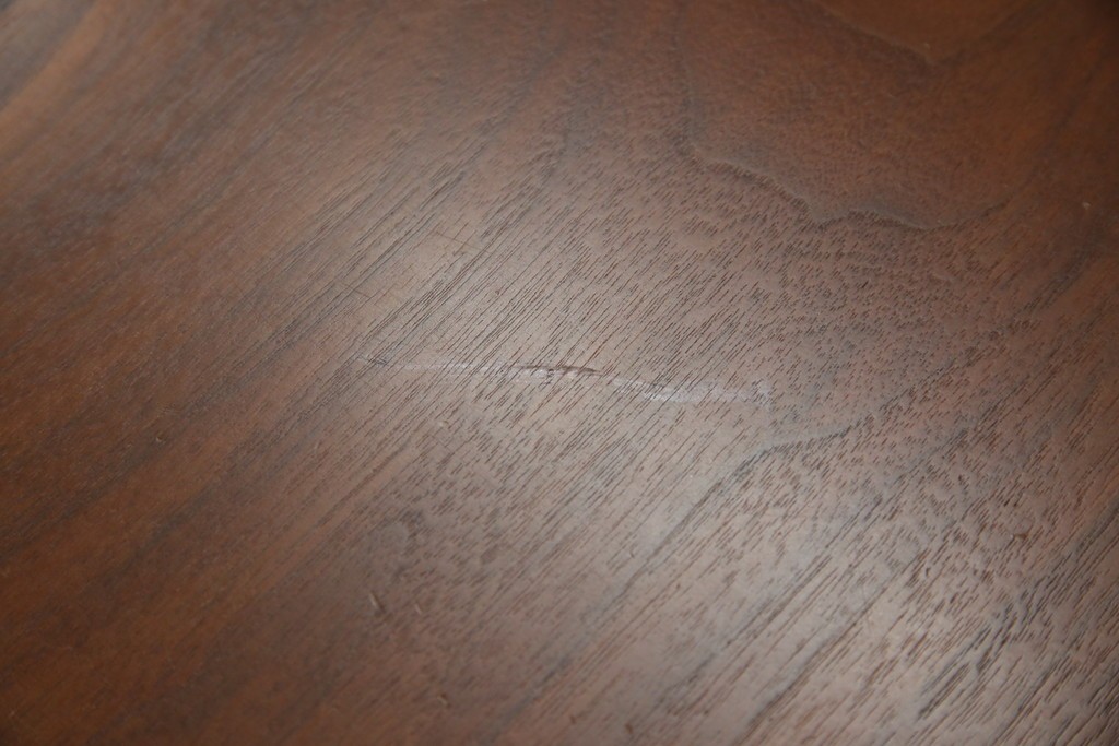 和製ヴィンテージ　美品　刻印なしの年代もの!!　ジョージ・ナカシマ(George Nakashima)　美しい木目とどっしりとした佇まいが魅力的なMINGUREN DINING(ミングレン)ダイニングテーブル　(R-084816)