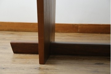 和製ヴィンテージ　美品　刻印なしの年代もの!!　ジョージ・ナカシマ(George Nakashima)　美しい木目とどっしりとした佇まいが魅力的なMINGUREN DINING(ミングレン)ダイニングテーブル　(R-084816)