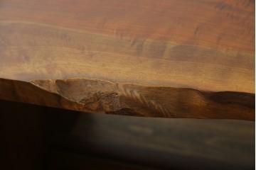 和製ヴィンテージ　美品　刻印なしの年代もの!!　ジョージ・ナカシマ(George Nakashima)　美しい木目とどっしりとした佇まいが魅力的なMINGUREN DINING(ミングレン)ダイニングテーブル　(R-084816)