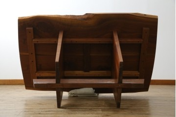 和製ヴィンテージ　美品　刻印なしの年代もの!!　ジョージ・ナカシマ(George Nakashima)　美しい木目とどっしりとした佇まいが魅力的なMINGUREN DINING(ミングレン)ダイニングテーブル　(R-084816)