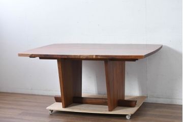 和製ヴィンテージ　美品　刻印なしの年代もの!!　ジョージ・ナカシマ(George Nakashima)　美しい木目とどっしりとした佇まいが魅力的なMINGUREN DINING(ミングレン)ダイニングテーブル　(R-084816)