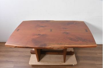 和製ヴィンテージ　美品　刻印なしの年代もの!!　ジョージ・ナカシマ(George Nakashima)　美しい木目とどっしりとした佇まいが魅力的なMINGUREN DINING(ミングレン)ダイニングテーブル　(R-084816)