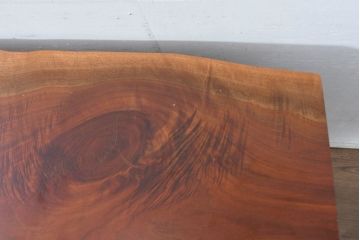 和製ヴィンテージ　美品　刻印なしの年代もの!!　ジョージ・ナカシマ(George Nakashima)　美しい木目とどっしりとした佇まいが魅力的なMINGUREN DINING(ミングレン)ダイニングテーブル　(R-084816)