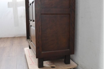 和製ビンテージ　北海道民芸家具　深みのある色合いが魅力の下駄箱(R-84817)