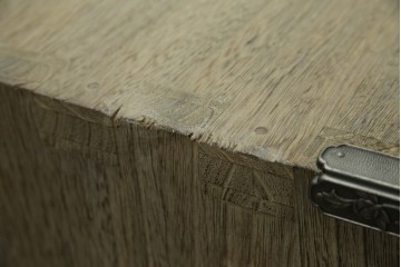 中古　会津松本(會津松本)　東西館　牡丹金具が上品な会津桐箪笥　定価約74万円　(R-084818)