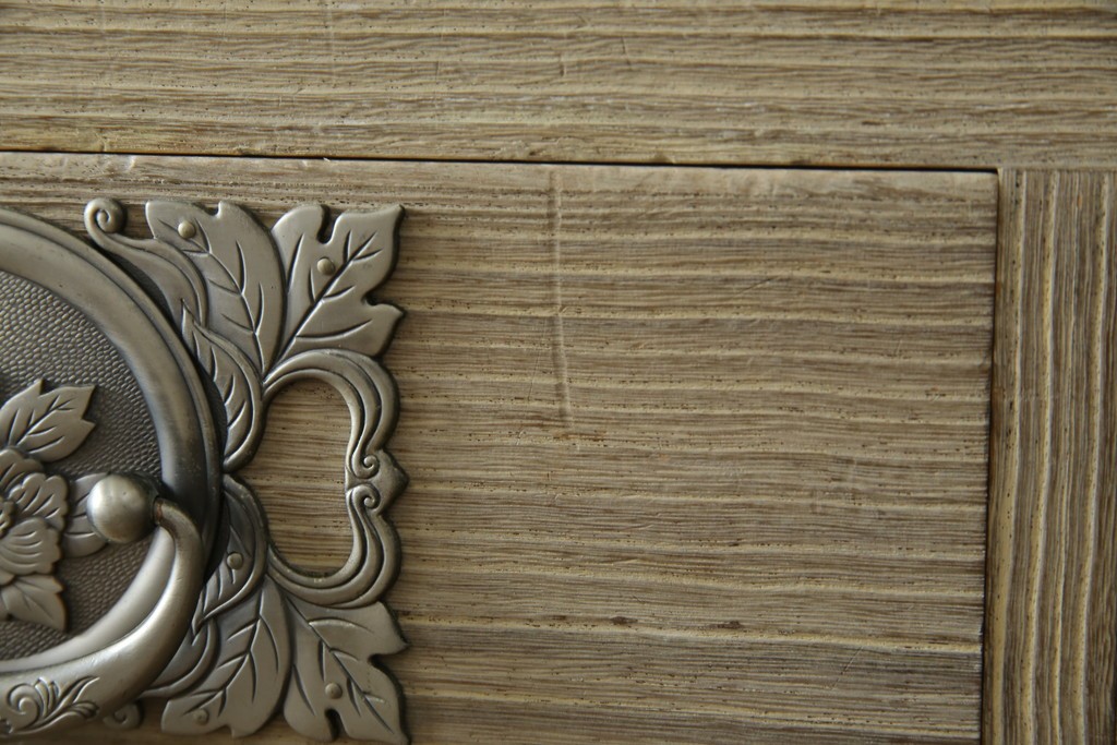 中古　会津松本(會津松本)　東西館　牡丹金具が上品な会津桐箪笥　定価約74万円　(R-084818)