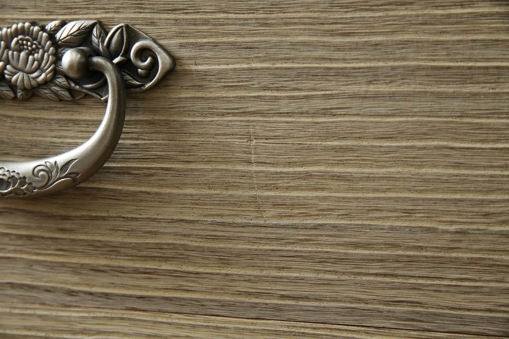 中古　会津松本(會津松本)　東西館　牡丹金具が上品な会津桐箪笥　定価約74万円　(R-084818)