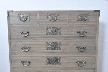 中古　会津松本(會津松本)　東西館　牡丹金具が上品な会津桐箪笥　定価約74万円相当　(R-084818)