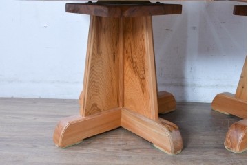 和製ビンテージ　美品　希少品　屋久杉　温もりと格調を備えた回転チェア2脚　セット定価約100万円相当　(R-084820)