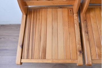 和製ビンテージ　美品　希少品　屋久杉　温もりと格調を備えた回転チェア2脚　セット定価約100万円相当　(R-084821)