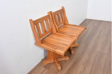和製ビンテージ　美品　希少品　屋久杉　温もりと格調を備えた回転チェア2脚　セット定価約100万円相当　(R-084821)